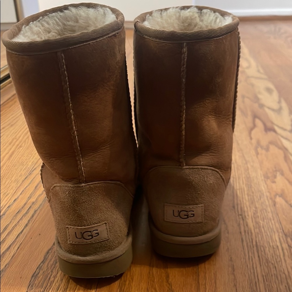 Brown Shearling-Lined Boots